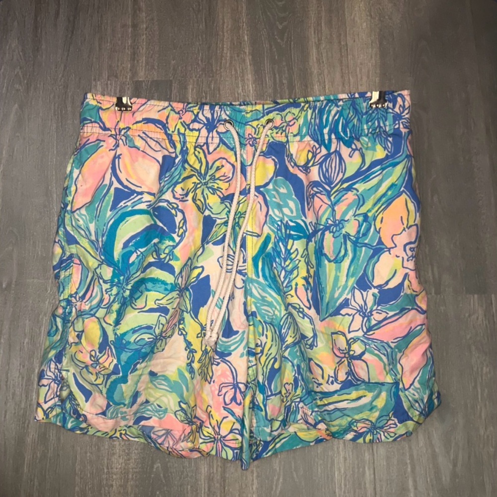 Lilly Pulitzer Capri Swim Trunks Size Small‎ Tropical Floral Beach Shorts